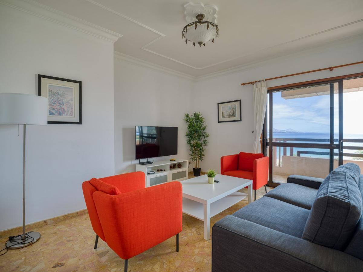 Huge Balcony Over Las Canteras By Canariasgetaway ลาสปัลมาส เด กรานคานาเรีย ภายนอก รูปภาพ